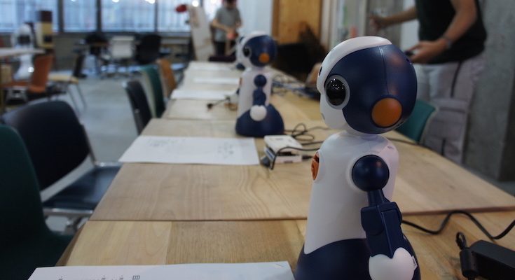 NTTグループの新会社「NTTテクノクロス」、Sotaを活用した案内ロボットソリューションを発表 - ロボスタ